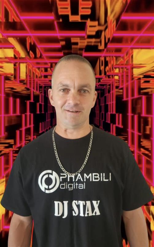DJ STAX